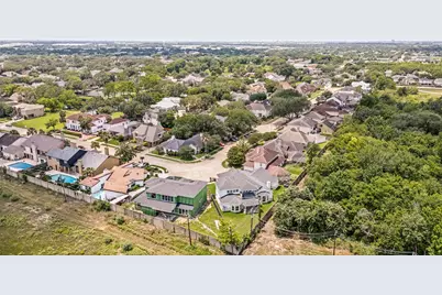 8002 N Circle Drive, Houston, TX 77071 - Photo 45