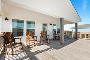 3275 Hidden Gold, Crystal Beach, TX 77650 - Photo 11