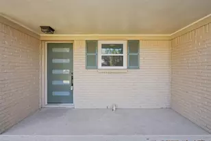 5002 Cedar Creek Dr, Dickinson, TX 77539 - Photo 3