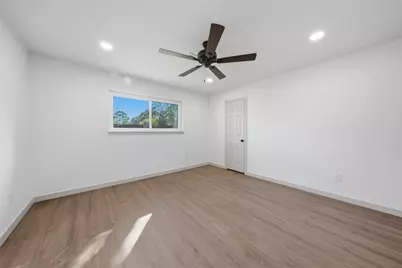 5002 Cedar Creek Drive, Dickinson, TX 77539 - Photo 31