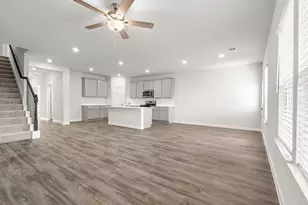 117 Bayou Bend Court, Angleton, TX 77515 - Photo 5