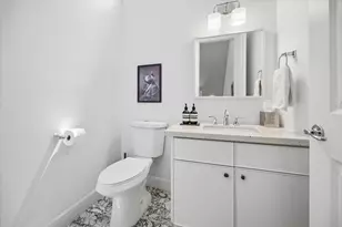 2423 Waugh Dr, Houston, TX 77006 - Photo 17
