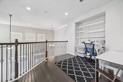 1702 Oak Leaf Pass Drive, Houston, TX 77055 - Photo 17