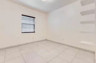 617 Burke Rd, Pasadena, TX 77506 - Photo 9