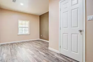 617 Burke Rd, Pasadena, TX 77506 - Photo 7