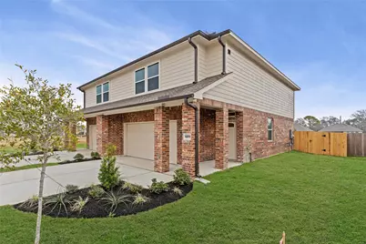 1376 Mixander Way, La Porte, TX 77571 - Photo 3