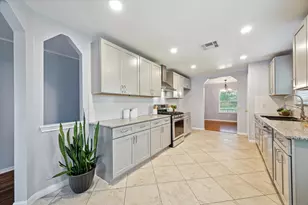 3402 Fox Ct, Pearland, TX 77581 - Photo 7