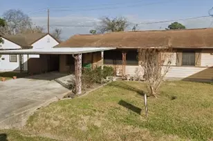 3226 Stallings Dr, Houston, TX 77088 - Photo 1