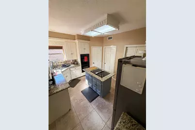 2910 Woodland Ridge Drive, Houston, TX 77345 - Photo 13