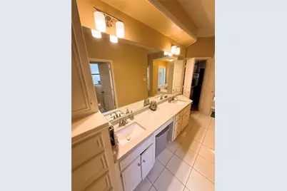 2910 Woodland Ridge Drive, Houston, TX 77345 - Photo 5
