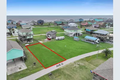 1966 Avenue G, Crystal Beach, TX 77650 - Photo 1