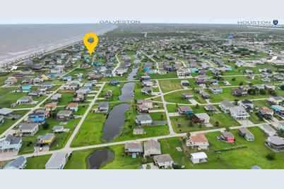 1966 Avenue G, Crystal Beach, TX 77650 - Photo 5