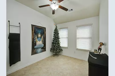 1346 Tee Time Court, Crosby, TX 77532 - Photo 19