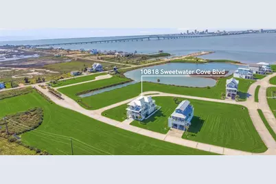 10818 Sweetwater Cove Boulevard, Galveston, TX 77554 - Photo 33