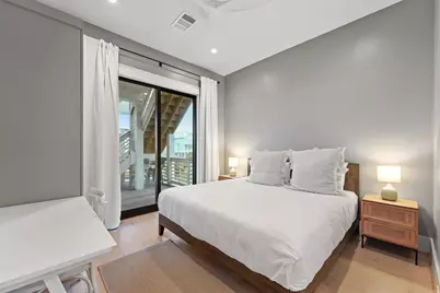 10818 Sweetwater Cove Boulevard, Galveston, TX 77554 - Photo 25