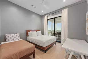 10818 Sweetwater Cove Blvd, Galveston, TX 77554 - Photo 27