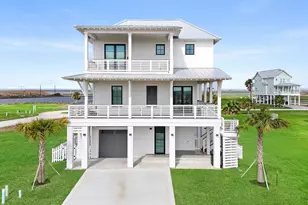 10818 Sweetwater Cove Blvd, Galveston, TX 77554 - Photo 9