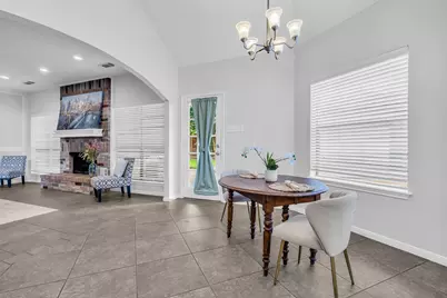 11727 Pecan Creek Drive, Houston, TX 77043 - Photo 15