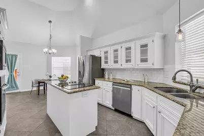 11727 Pecan Creek Drive, Houston, TX 77043 - Photo 19