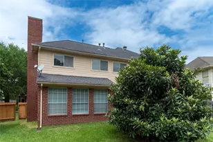 219 Birch Hill Dr, Sugar Land, TX 77479 - Photo 31
