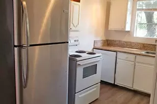 1272 Pecan St, Clute, TX 77531 - Photo 5