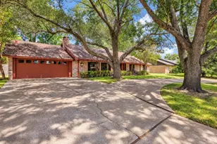 3403 Nottingham St, Pearland, TX 77581 - Photo 3