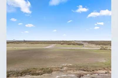 3305 Bay Point Drive, Palacios, TX 77465 - Photo 7