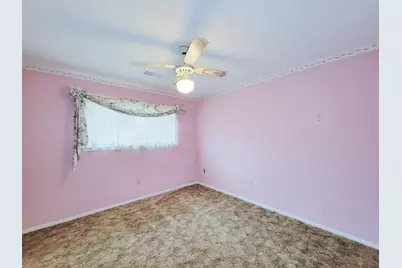 1610 Maryon Street, Baytown, TX 77523 - Photo 27