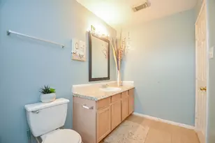 7102 Biton Dr, Houston, TX 77083 - Photo 15
