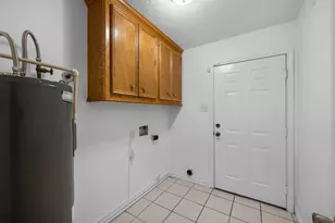 1002 Shell Ave, Cleveland, TX 77327 - Photo 15