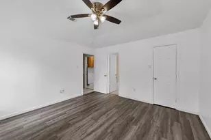 1002 Shell Ave, Cleveland, TX 77327 - Photo 11