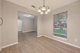 12811 Roandale Dr, Houston, TX 77048 - Photo 11