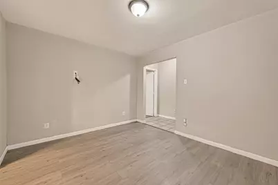 12811 Roandale Drive, Houston, TX 77048 - Photo 9