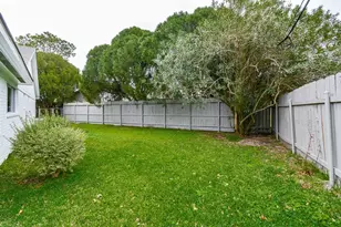 8518 Braesview Ln, Houston, TX 77071 - Photo 31