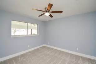 8518 Braesview Ln, Houston, TX 77071 - Photo 19