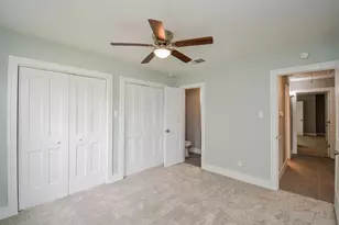 8518 Braesview Ln, Houston, TX 77071 - Photo 15