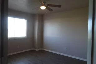 4918 Landward Ln, Houston, TX 77066 - Photo 13