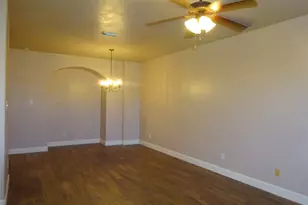 4918 Landward Ln, Houston, TX 77066 - Photo 3