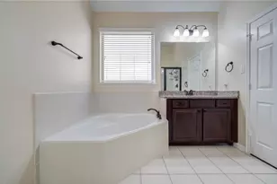 15607 Whispering Green Dr, Cypress, TX 77429 - Photo 17