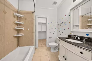 2816 McCulloch Cir, Houston, TX 77056 - Photo 25