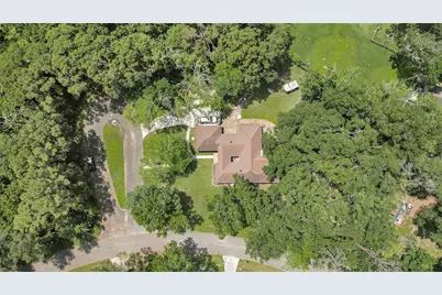 705 Holly Springs Court, Conroe, TX 77302 - Photo 3