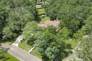 705 Holly Springs Ct, Conroe, TX 77302 - Photo 37