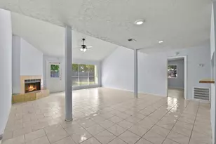 2427 Autumn Springs Ln, Spring, TX 77373 - Photo 7