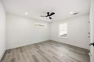 1503 Cavalcade St, Houston, TX 77009 - Photo 21