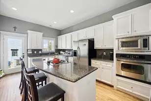 409 W 21st St, Houston, TX 77008 - Photo 5