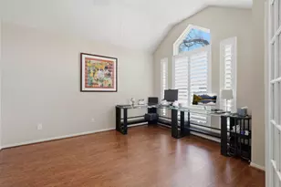 30026 Nanton Dr, Spring, TX 77386 - Photo 15