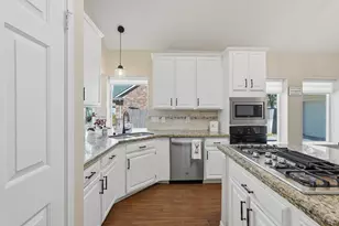 30026 Nanton Dr, Spring, TX 77386 - Photo 23