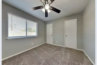 2211 Pincher Creek Drive, Spring, TX 77386 - Photo 15