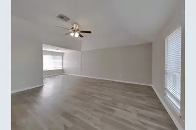 7206 Sonnet Glen Lane, Houston, TX 77095 - Photo 3