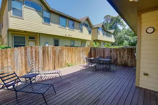 11 Cheswood Manor, The Woodlands, TX 77382 - Photo 5